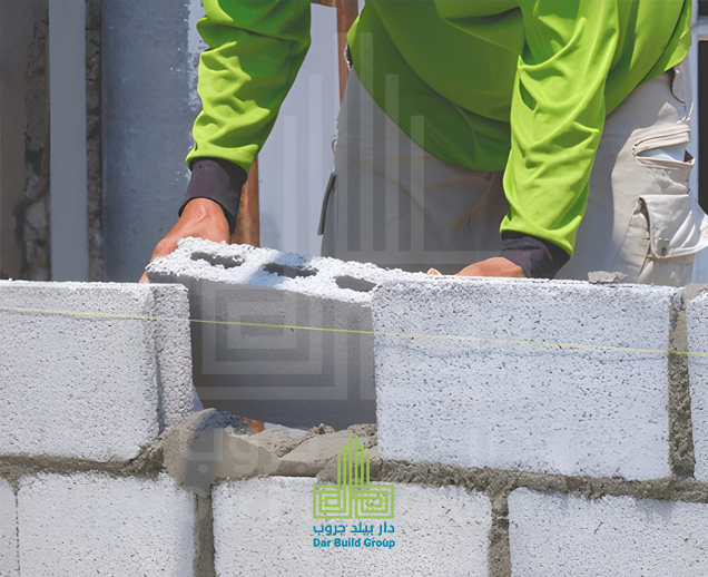 البلوك الأسمنتي المفرغ مقاس 10×20×40 سم - داربيلد جروب